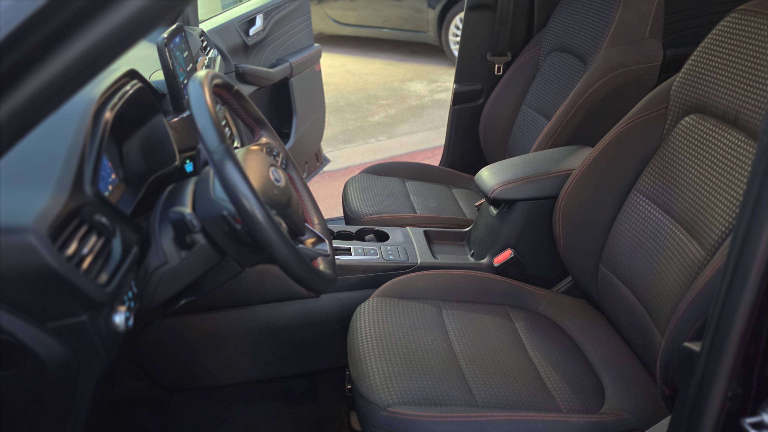 Ford Kuga - immagine 8